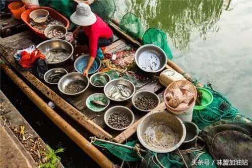 旅游景点好吃不好吃小吃盘点：上海朱家角古镇