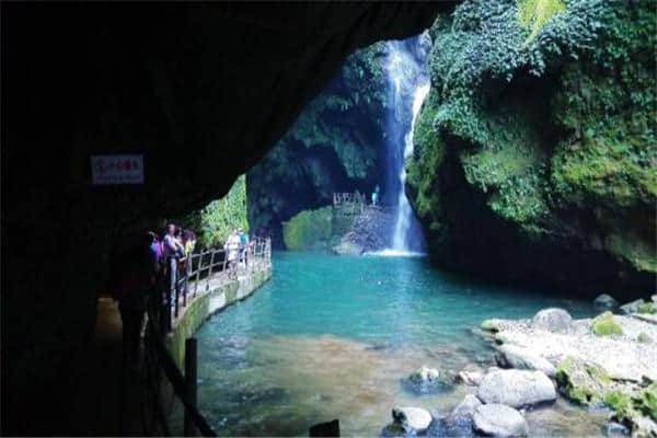 百色十大最好玩的旅游景点，古龙山峡谷群必值得去