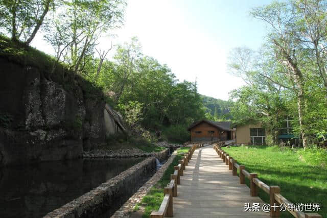 夏日避暑好去处，长白山天池在等您，原来它有这些绝美景色