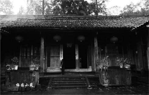 轻风细雨雨朦朦——绝色川西之上里古镇