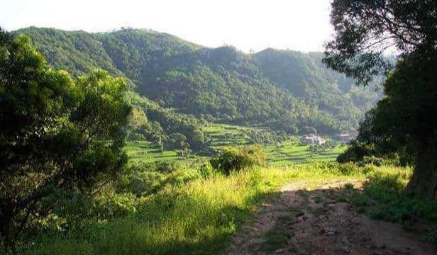 国内旅游：丽江“文笔山”——奇妙的天地神笔