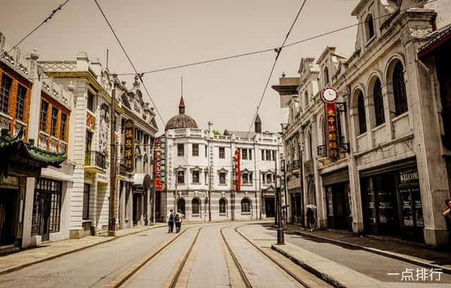 上海十大必去旅游景点，南京路是上海的购物天堂，女人的首选之地