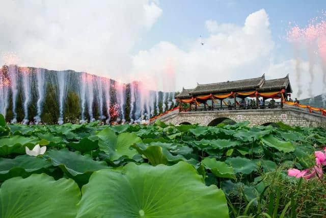 乡村休闲避暑旅游季活动 带动商洛旅游市场持续火爆