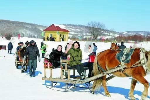 「爱播·旅游」兴安盟旅游发展大会在阿尔山市隆重召开