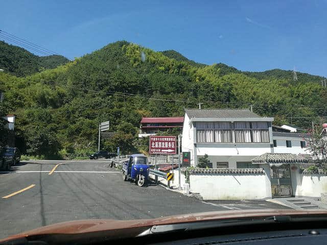 （萧才子的旅行记第一发）从上海到宁波四明山，在繁华中穿越