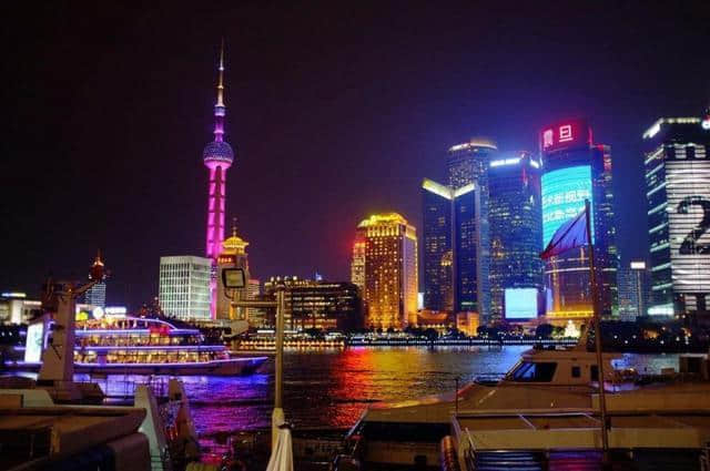 去上海旅游，这8个旅游景点一定不要错过