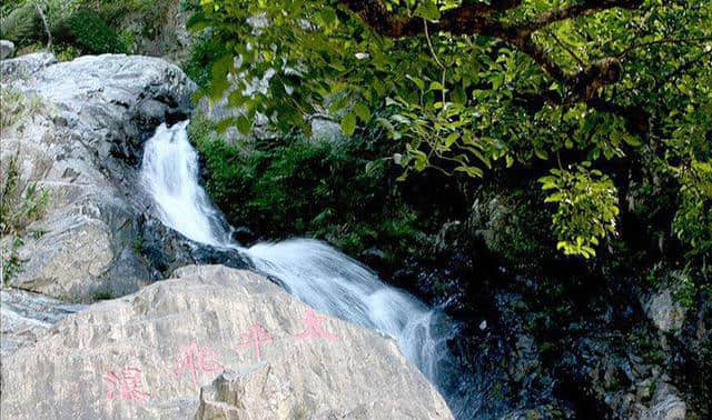 旅居生活：海南五指山旅游景点集锦