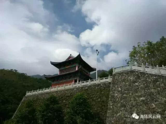 汕尾旅游——海丰莲花山之云莲寺