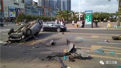 金沙湾滨海旅游区路段出车祸 惨了骑电动车这名男子