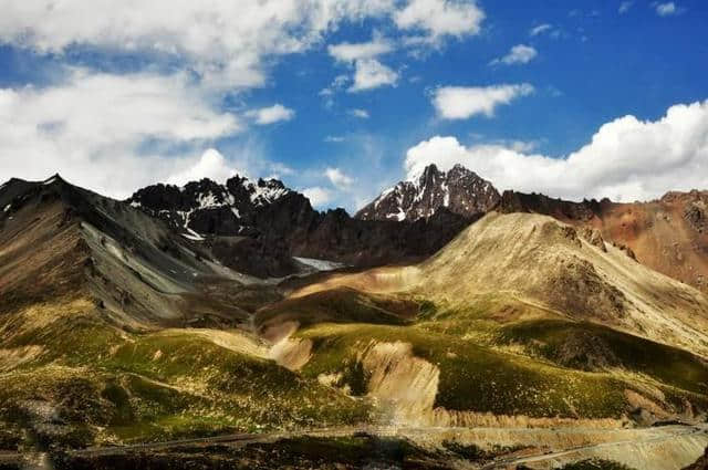 新疆旅游去哪玩——主要景点线路：伊犁篇