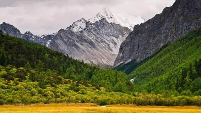 自驾香格里拉攻略，新都桥、稻城亚丁、梅里雪山、丽江最美环线