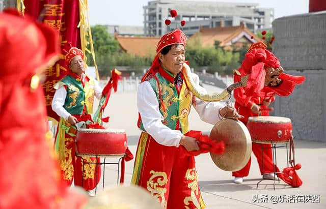 西安旅游攻略：听戏赏景看演出，五一楼观花样多