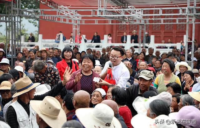 西安旅游攻略：听戏赏景看演出，五一楼观花样多