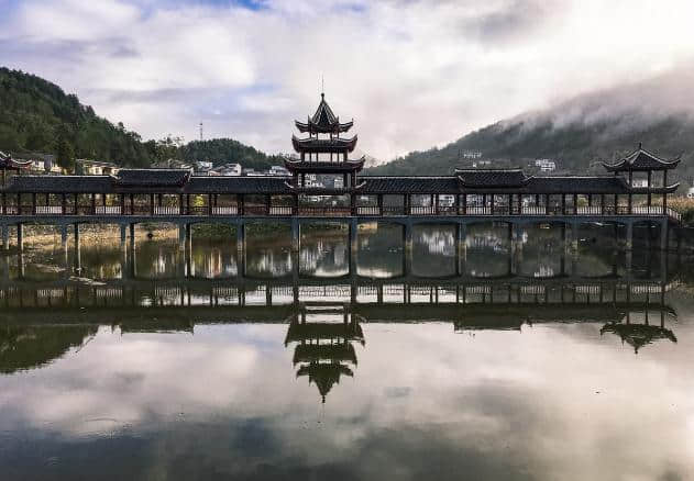 夏天国内旅游好玩之地，国内旅游最好玩的地方，给自己放三天假吧