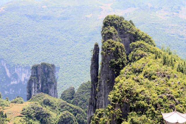 夏天国内旅游好玩之地，国内旅游最好玩的地方，给自己放三天假吧