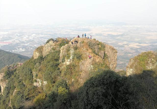 无限风光在险峰，奉化笔架山穿越，感受惊险奇绝美风景