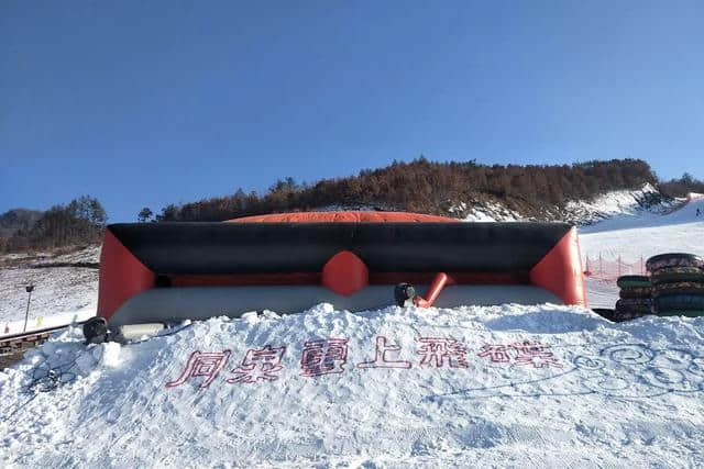 嬉冰雪泡温泉……这个春节，本溪旅游攻略来啦！