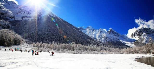 周末打来回！玩转抖音网红毕棚沟，不输北海道的雪山温泉