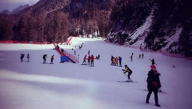 周末打来回！玩转抖音网红毕棚沟，不输北海道的雪山温泉