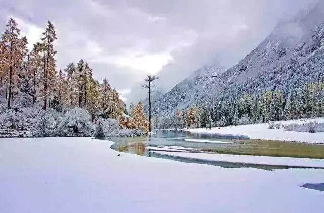 周末打来回！玩转抖音网红毕棚沟，不输北海道的雪山温泉