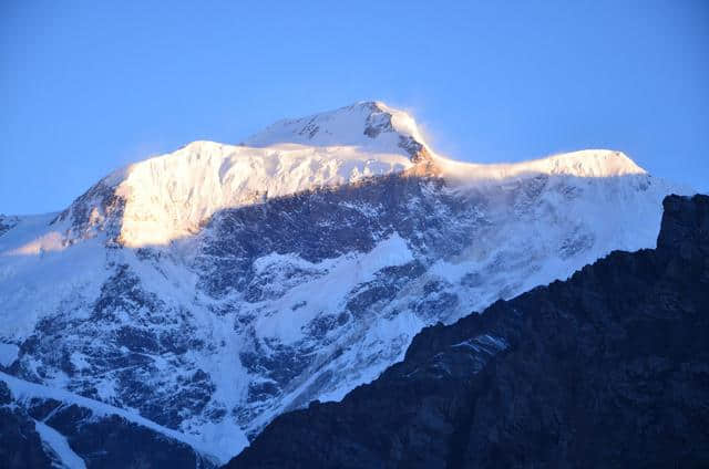 中国最美15座雪山