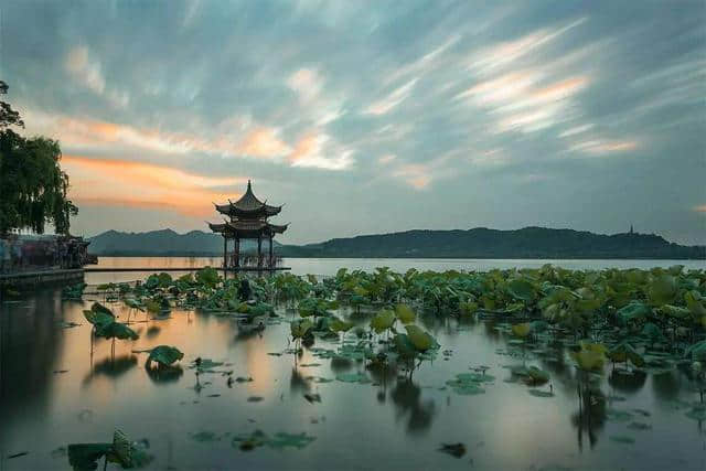 中秋节旅游攻略，国内最适合去的几个景点，第一个门票不要花钱