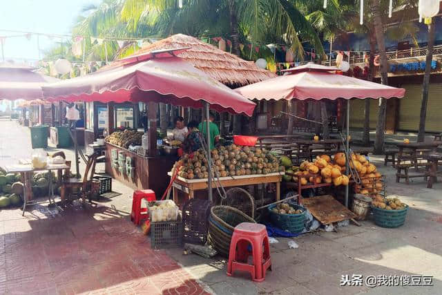 三亚跟团游为什么便宜 旅行团去的日月湾有答案