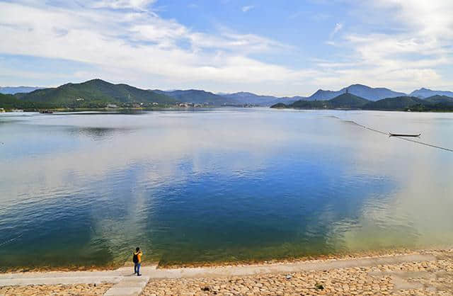 北京旅游景点攻略，入秋游玩的好去处，先来金海湖风景区吧