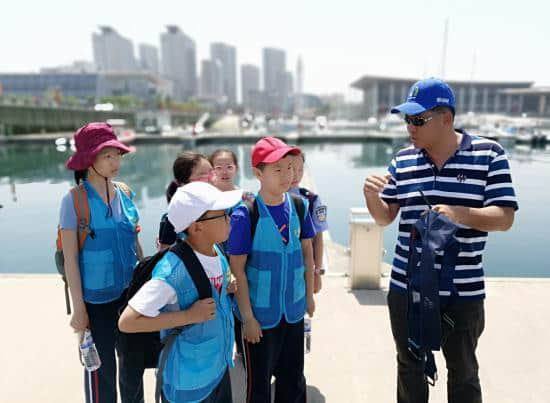 体育+旅游，山东青岛奥帆中心现“海上研学热”