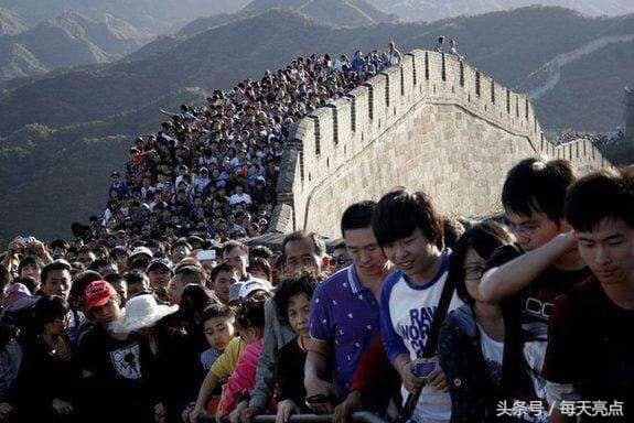 国庆期间人山人海的六大旅游景点，看完你还会去吗！