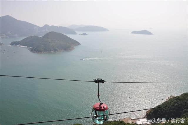 香港和澳门虽隔咫尺，但却相差很大，尤其我们旅游时要注意！