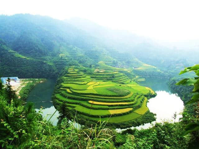 北京游玩：北京旅游必去的十大景点，没游其一就算白去了