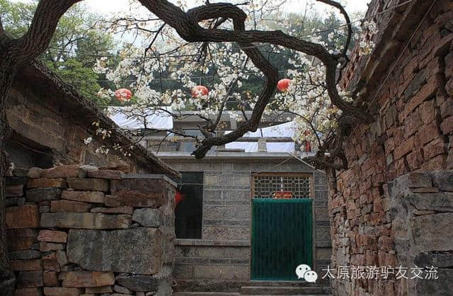 河南郭亮村-藏在大山里的小九寨沟