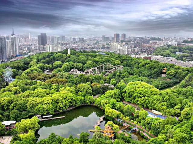 三峡房车七日游线路：游山玩水看长江三峡