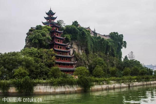 三峡房车七日游线路：游山玩水看长江三峡