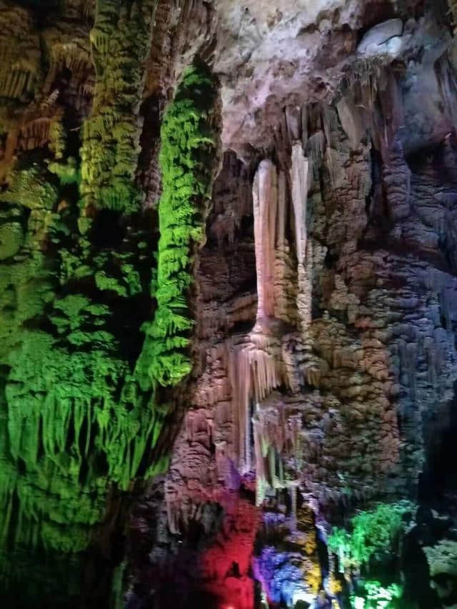 到桂林旅游除了去漓江，象鼻山...阳朔附近还有一个景区你去过吗