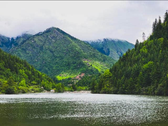 达古冰川“冰雪消夏”旅游产品亮相2019北京国际旅游博览会