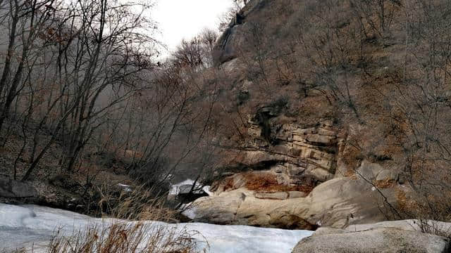 冰天雪地——自驾岫岩攀山游玩仙女湖观赏冰瀑布