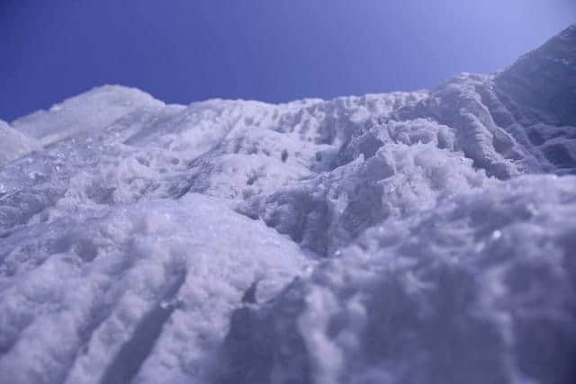 冰天雪地——自驾岫岩攀山游玩仙女湖观赏冰瀑布