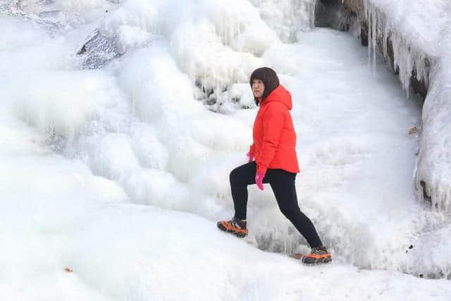 冰天雪地——自驾岫岩攀山游玩仙女湖观赏冰瀑布