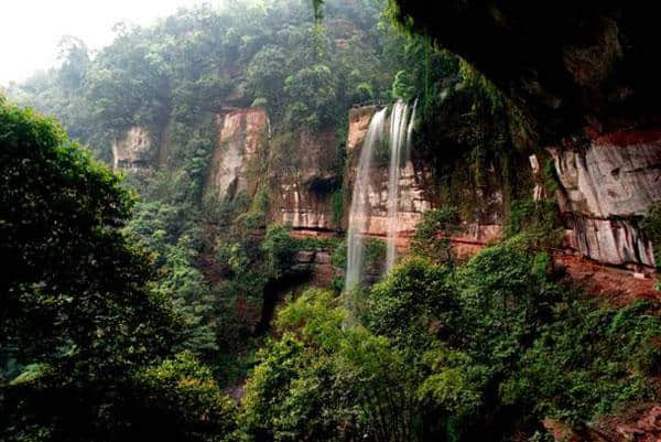 贵州遵义地区，红军走过的人间仙境，旅游景点介绍