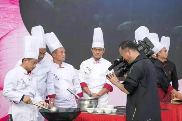 第十届国际温泉文化旅游节之乡村大世界特别节目《丰收中国》