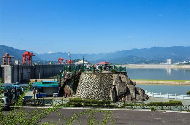 顶级的三峡旅行体验 就在长江黄金邮轮