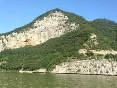 晋城，有人称“小三峡”的仙女湖，也可以感受古老文明的地方