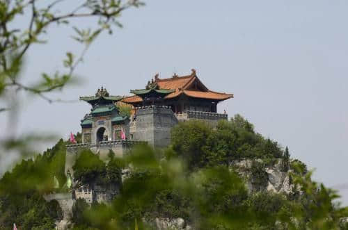 晋城，有人称“小三峡”的仙女湖，也可以感受古老文明的地方