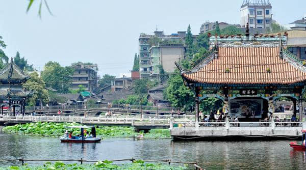 三言两语点评自贡市富顺县旅游：没有旅游业照样过好日子！