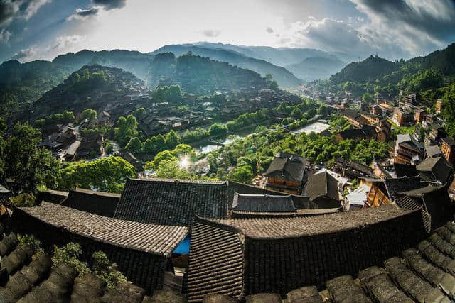 贵州最值得自驾旅行的一条线路，从贵阳出发，收获一路苗侗风情！