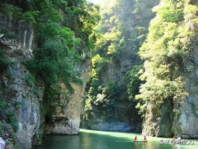 贵州十大旅游景点，这个夏天不在炎热