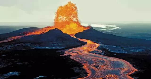 夏威夷旅游十六大必体验！火山、观鲸，夏威夷还可以这么玩？！