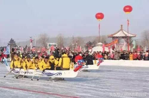 锡林郭勒四季旅游亮大牌 多伦县冰上龙舟赛搭起国际大舞台